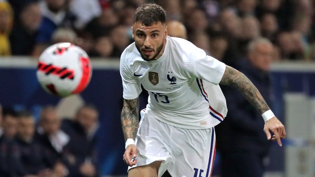 Ман Юнайтед си хареса защитник на Ланс