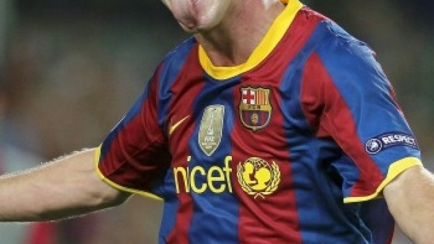 Меси изпревари Ривалдо