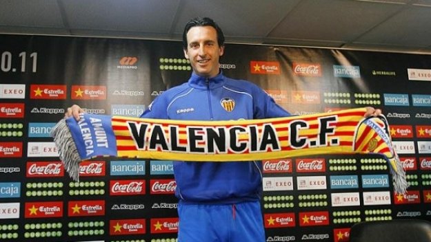 Емери с нов договор при 3-о място