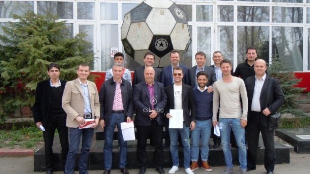 Стойчо Младенов си купи акции на ЦСКА