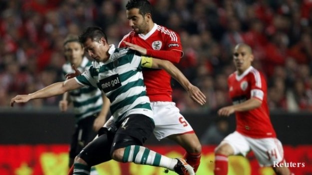 Бенфика удари Спортинг в дербито на Лисабон, Божинов с 10 минути игра