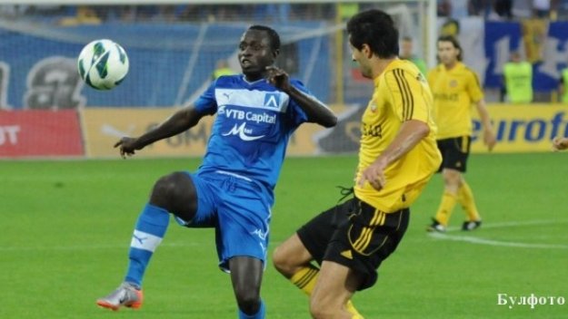 Левски почита паметта на Гунди с мач срещу Ботев