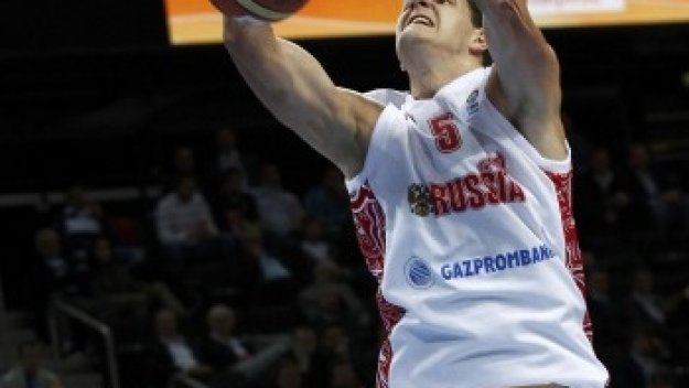 Русия допълни Топ 4 на Евробаскет