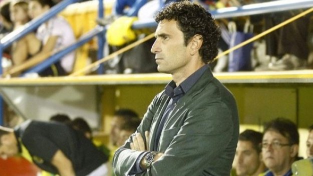 Бивш вратар пое Виляреал