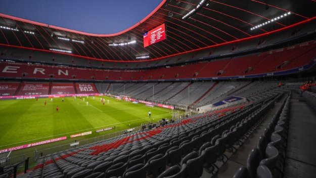 Байерн прави големи промени заради феновете