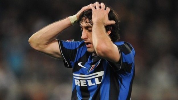 Милито аут за месец