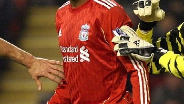 Бабел: С Ходжсън се работи по-лесно отколкото с Бенитес