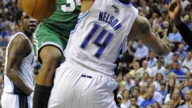 Орландо приземи и Бостън