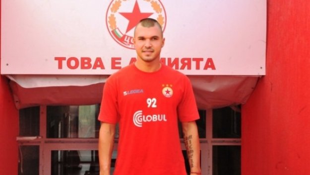 Божинов пред договор с ЦСКА