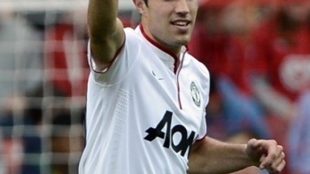 Ван Перси и Кагава в групата за мача срещу Уигън