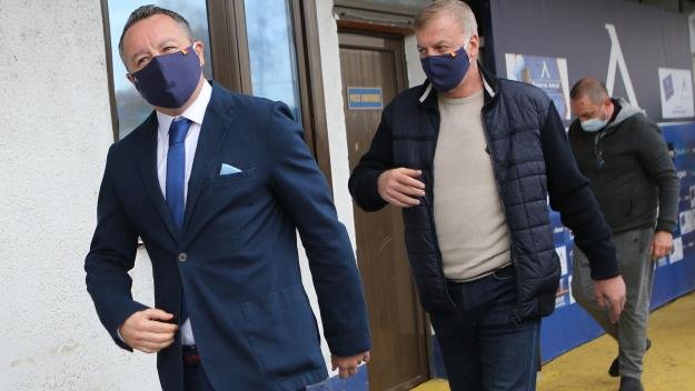 Славиша даде отчет на Сираков, поиска още нови играчи за Левски