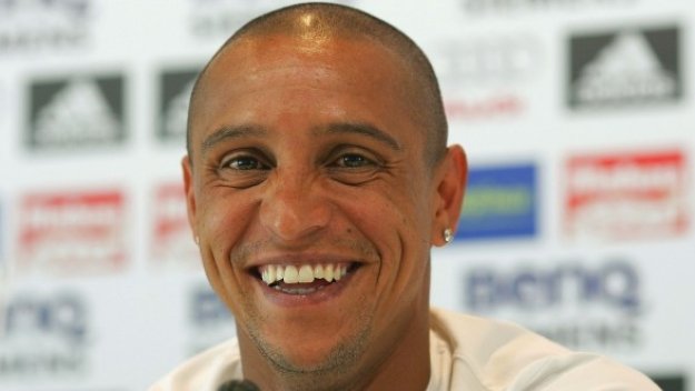 Роберто Карлош вкара директно от корнер в Бразилия + ВИДЕО