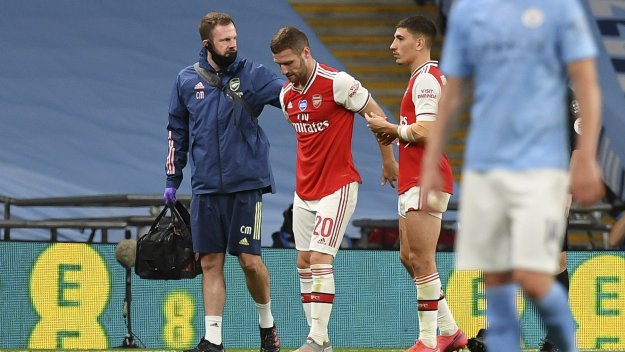 Мустафи пропуска началото на следващия сезон