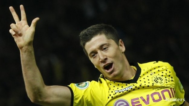 Борусия Дортмунд би трудно швейцарци, Ройс дебютира + ВИДЕО