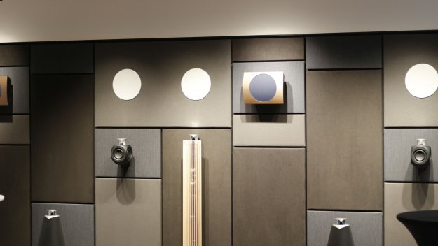 Bang & Olufsen представи впечатляващите BeoLab 50 и Beovision Eclipse