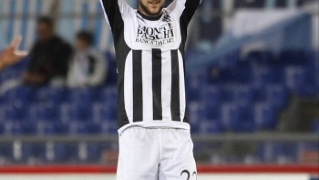 Страмачони: Преговорите за някои играчи са в напреднала фаза