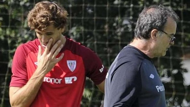 Биелса отрече проблем с Йоренте