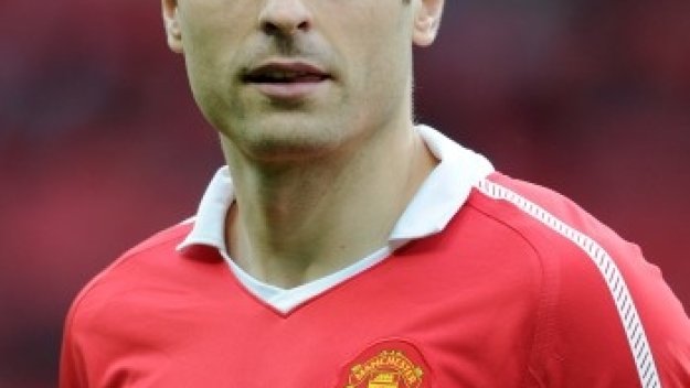 Футболистите на Юнайтед ще ударят джакпота при дубъл