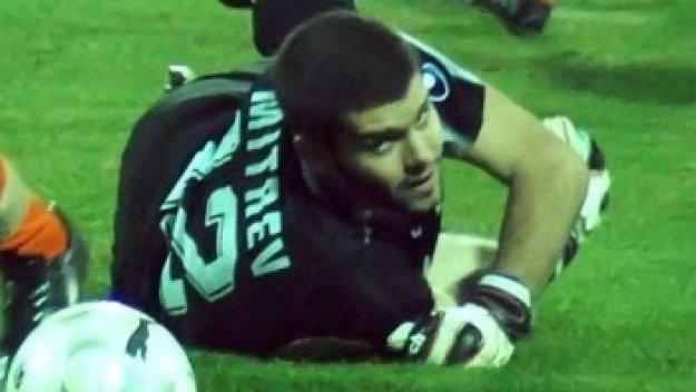 Митрев си търси отбор в Гърция