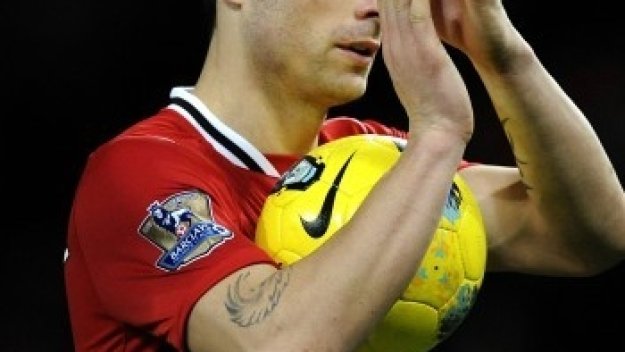 Байер Леверкузен иска Бербатов