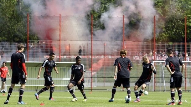 Байерн с писмо до феновете