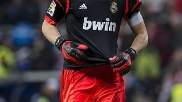 Икер: Може да изостанем и с 25 точки от Барса, ако спечелим Десетата