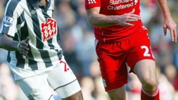 Джейми Карагър призова Хикс и Джилет да се разкарат от &quot;Анфийлд&quot;