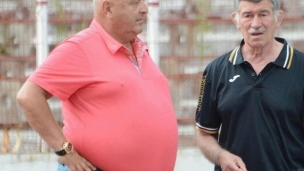 Славия пред подпис с македонски национал