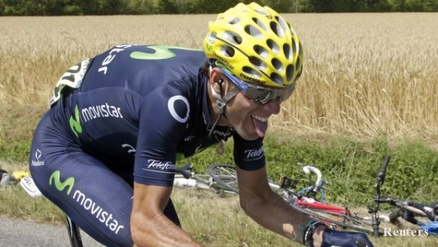 Хаотичен етап разбърка картите в Тур дьо Франс