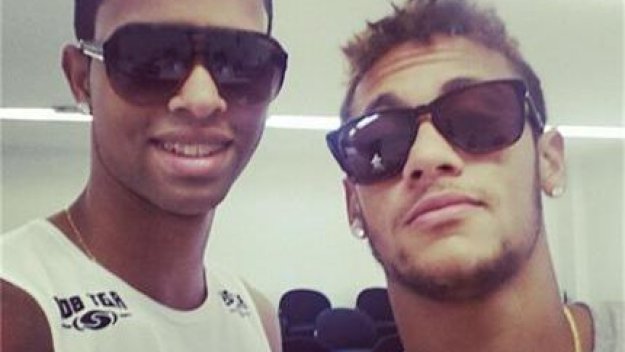 Приятел на Неймар повежда атаката на Левски