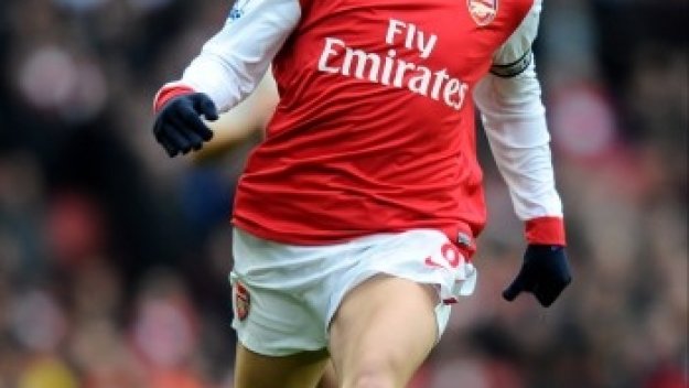 Предстои среща между Насри и Венгер за преговори по договора