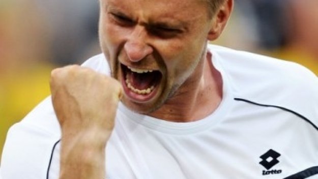 Сьодерлинг с впечатляващ обрат срещу Хюит