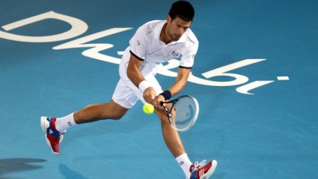 Джокович се подигра с Федерер в Абу Даби