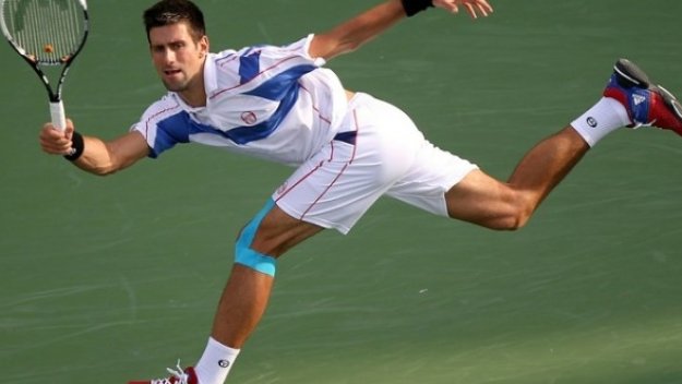 Джокович на две крачки от трета поредна титла в Дубай