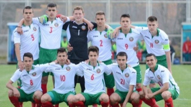 Груев донесе победа на юношите, ас на Барса блести за България