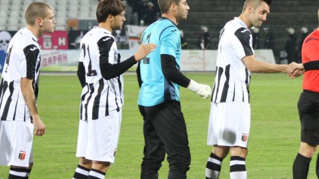 "Смърфовете" с важна победа