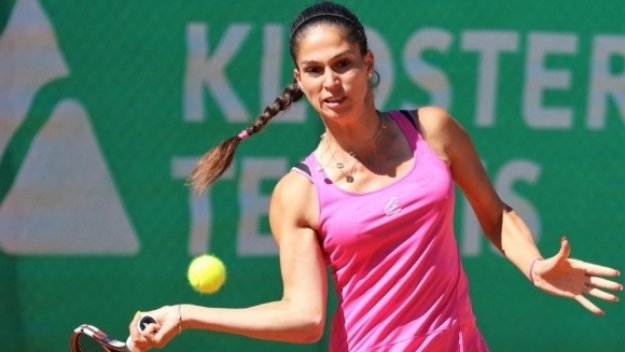 Каква драма! Шиникова е на крачка от основната схема на US Open след 4 спасени мачбола