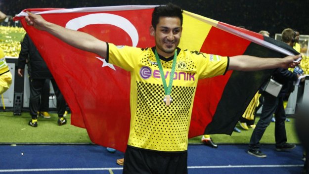 "Билд": Барса с офанзива за Гюндоган