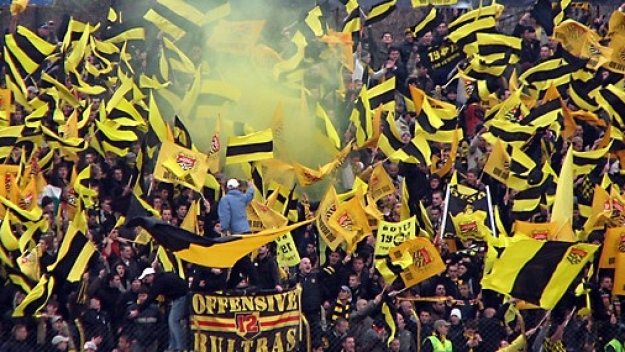 Феновете на Ботев поискаха пет поредни победи