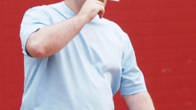 Коко Динев олекнал с 10 милиона заради Локо Пд