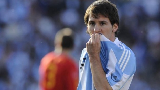 Меси вкара след 10 месеца с националния екип