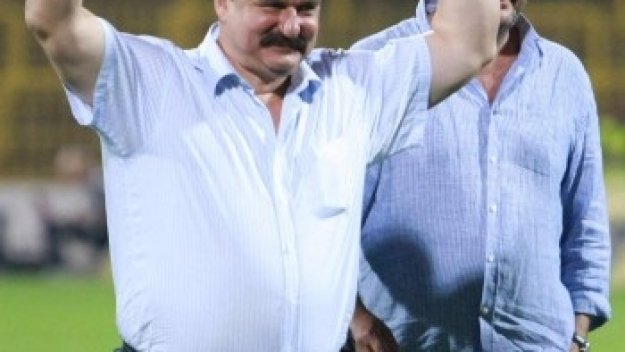 Тодор Батков дава 150 хил. евро за холандец