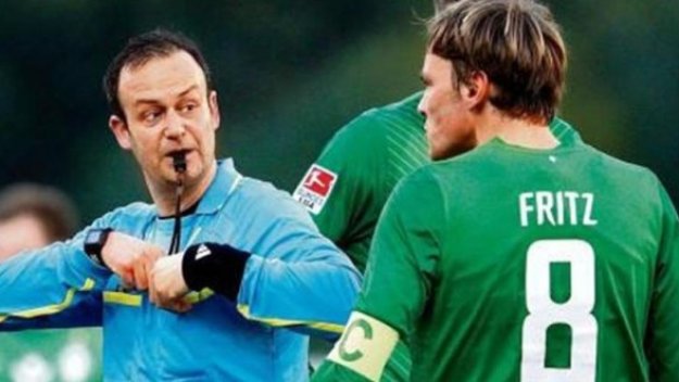 Менте съдиите ни свирили за по 350 евро