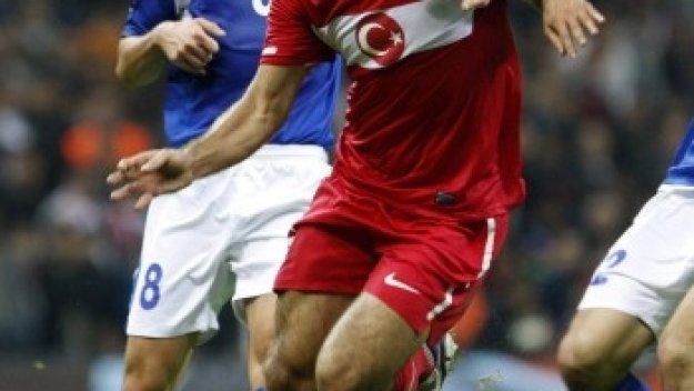 Официално: Галатасарай привлече Хамит Алтънтоп