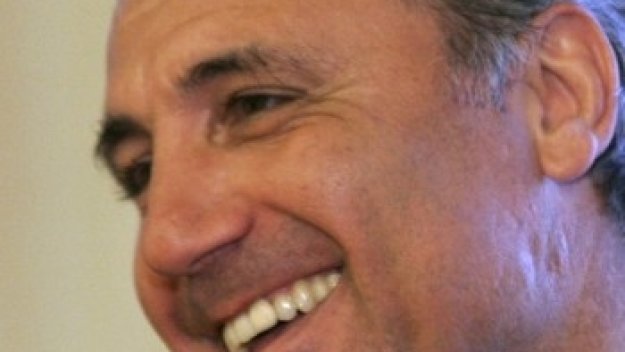 Подчинените на Стоичков се прескачат да го хвалят