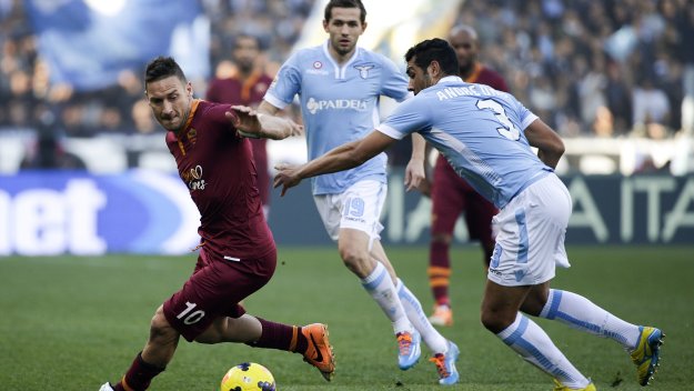 Преместиха римското дерби за понеделник 