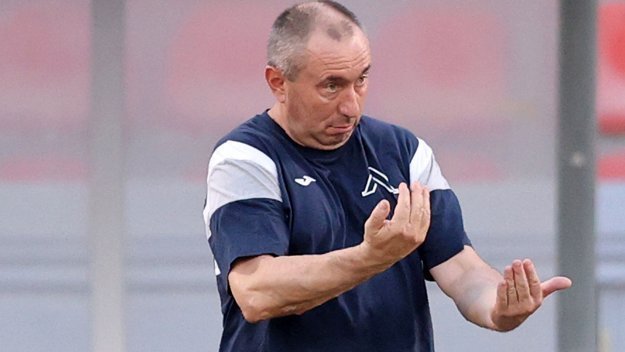 Мъри Стоилов поиска: Преиграваме с Хамрун, ако може