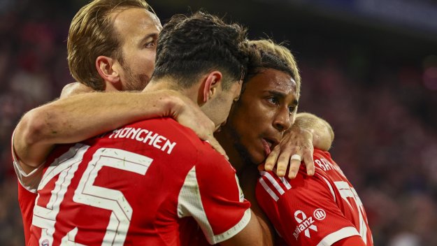 Байерн изпусна юздите, но тресна Дортмунд и дръпна на върха