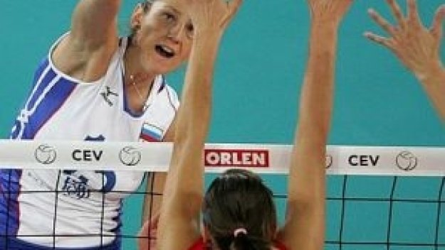 Русия ни смля на волейбол при жените