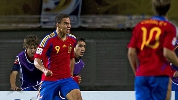 Испанец вкара автогол с пета от 30 метра + ВИДЕО